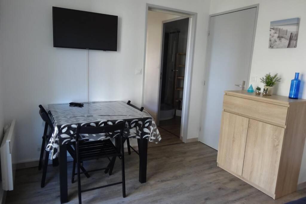 كابورغ Bel Appartement Proche Plage, Pour 4 Personnes المظهر الخارجي الصورة